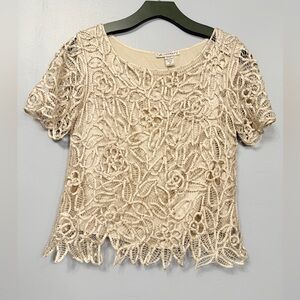 #12)  100% Silk Charming Hand Crocheted Lace Floral Blouse